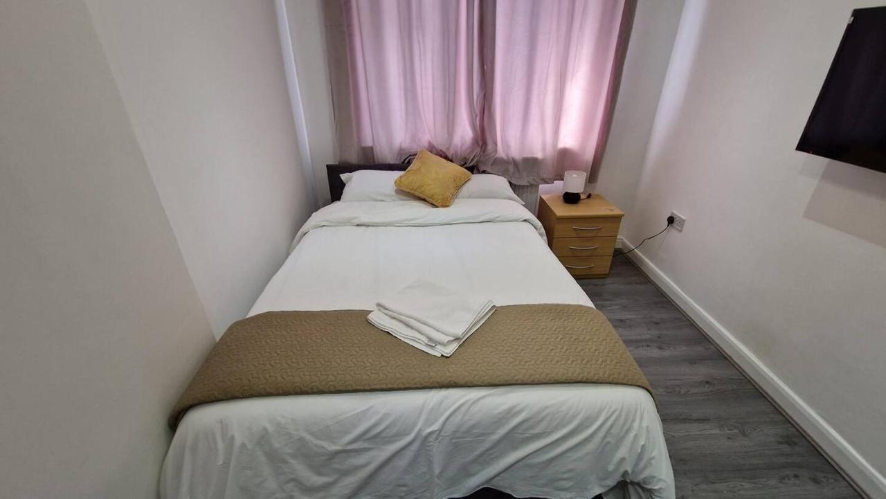 Starlet Property Wanstead Exteriör bild