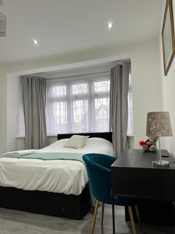 Starlet Property Wanstead Exteriör bild