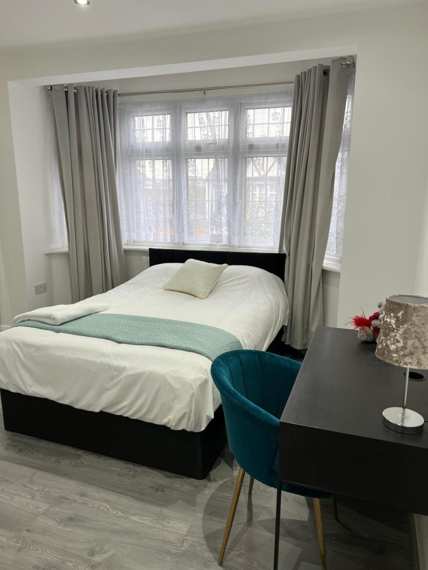 Starlet Property Wanstead Exteriör bild